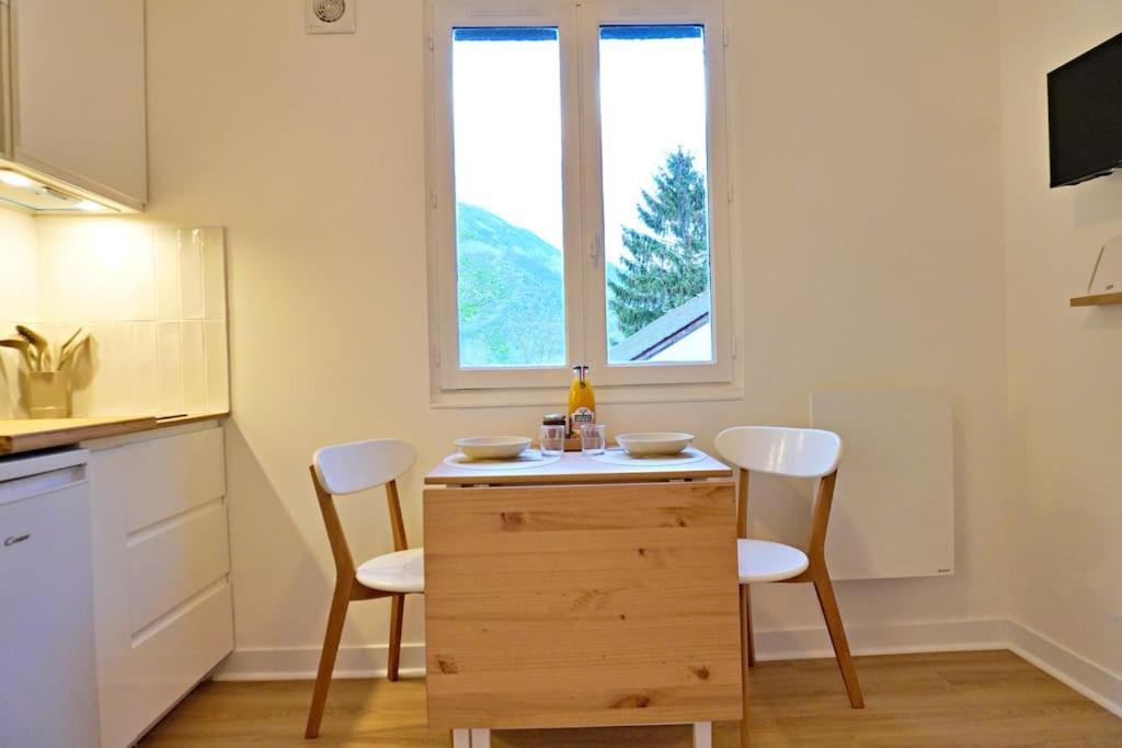 Apartamento "Cocon Biellois" - Calme, Vue & Parking Bielle Exterior foto