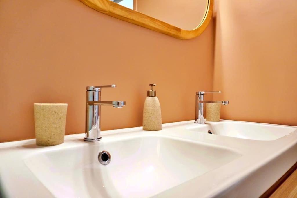 Apartamento "Cocon Biellois" - Calme, Vue & Parking Bielle Exterior foto