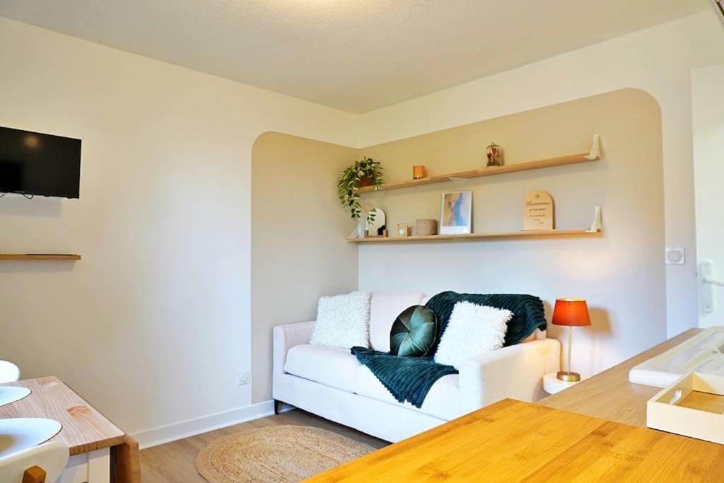 Apartamento "Cocon Biellois" - Calme, Vue & Parking Bielle Exterior foto